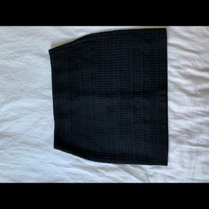 H&M detailed black skirt